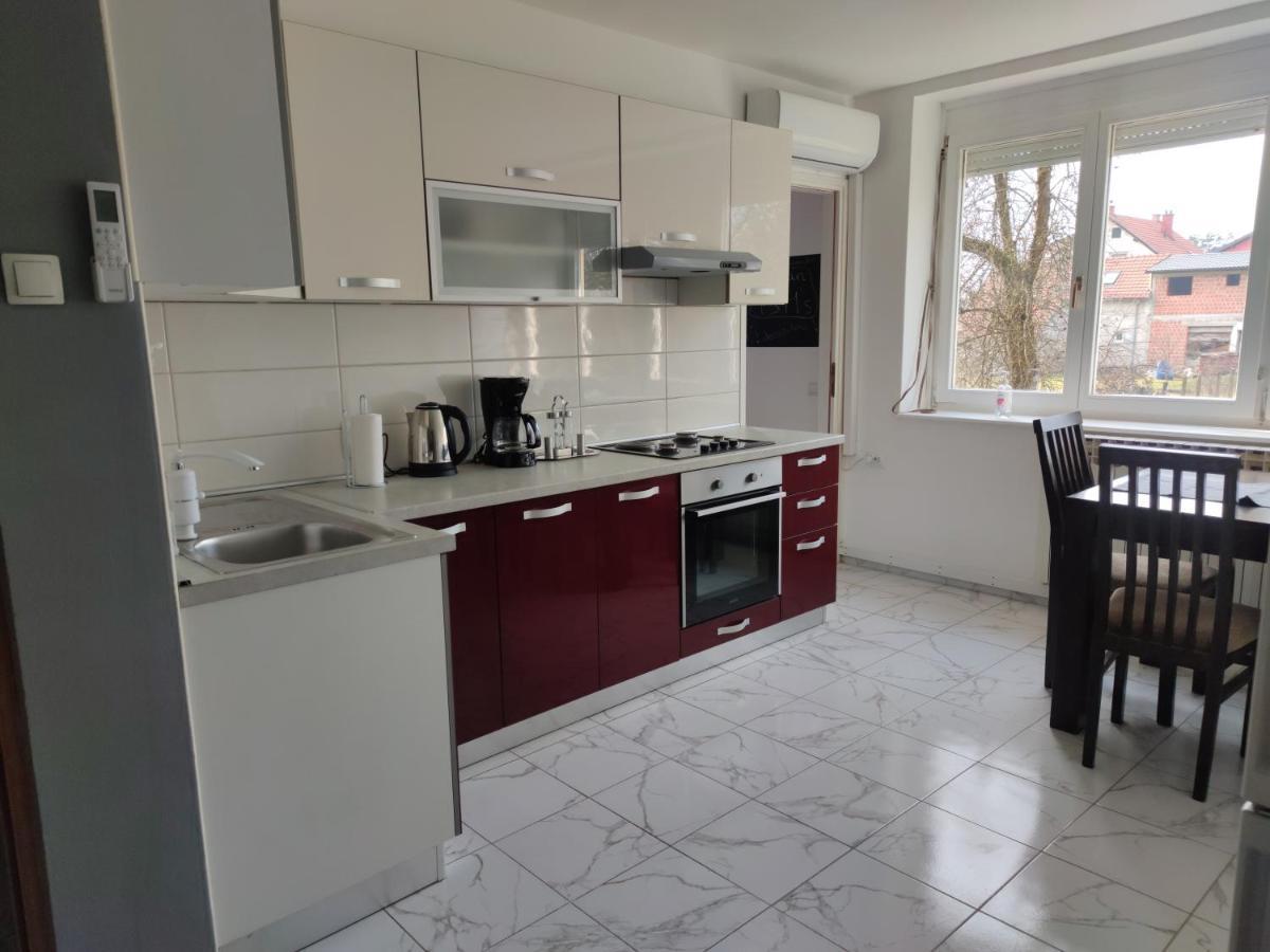 Apartman M&M'S Apartment Karlovac Luaran gambar